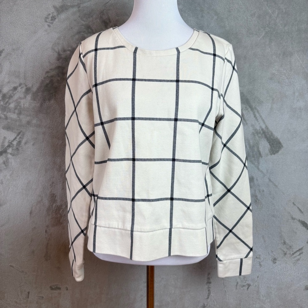 LOFT Ann Taylor Windowpane Plaid Cream and Black Grid Pattern Sweater Sz M